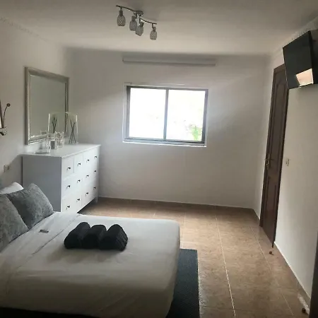 Semesterbostad Encantadora Tías